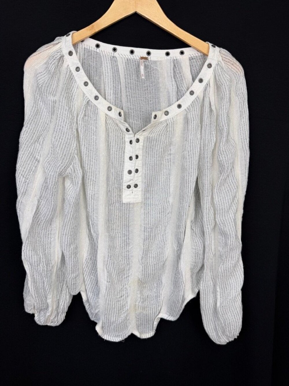 Free People‎ We The Free Stardust Metallic Knit Grommet Top White XS